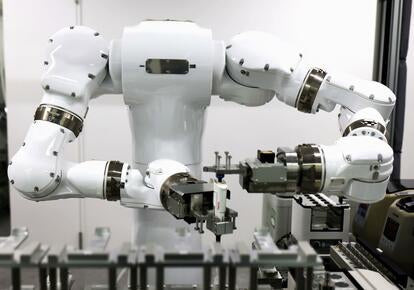 The Evolution and Architecture of Programmable Logic Controllers in Modern Factory Automation